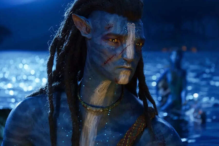 Avatar 2 Movie Review and rating James Cameron gives us a visual spectacle that is emotional and exhilarating, Avatar The Way of Water Movie Story and Story Avatar 2 Movie Review and rating James Cameron gives us a visual spectacle that is emotional and exhilarating, Avatar The Way of Water Movie Story and Story