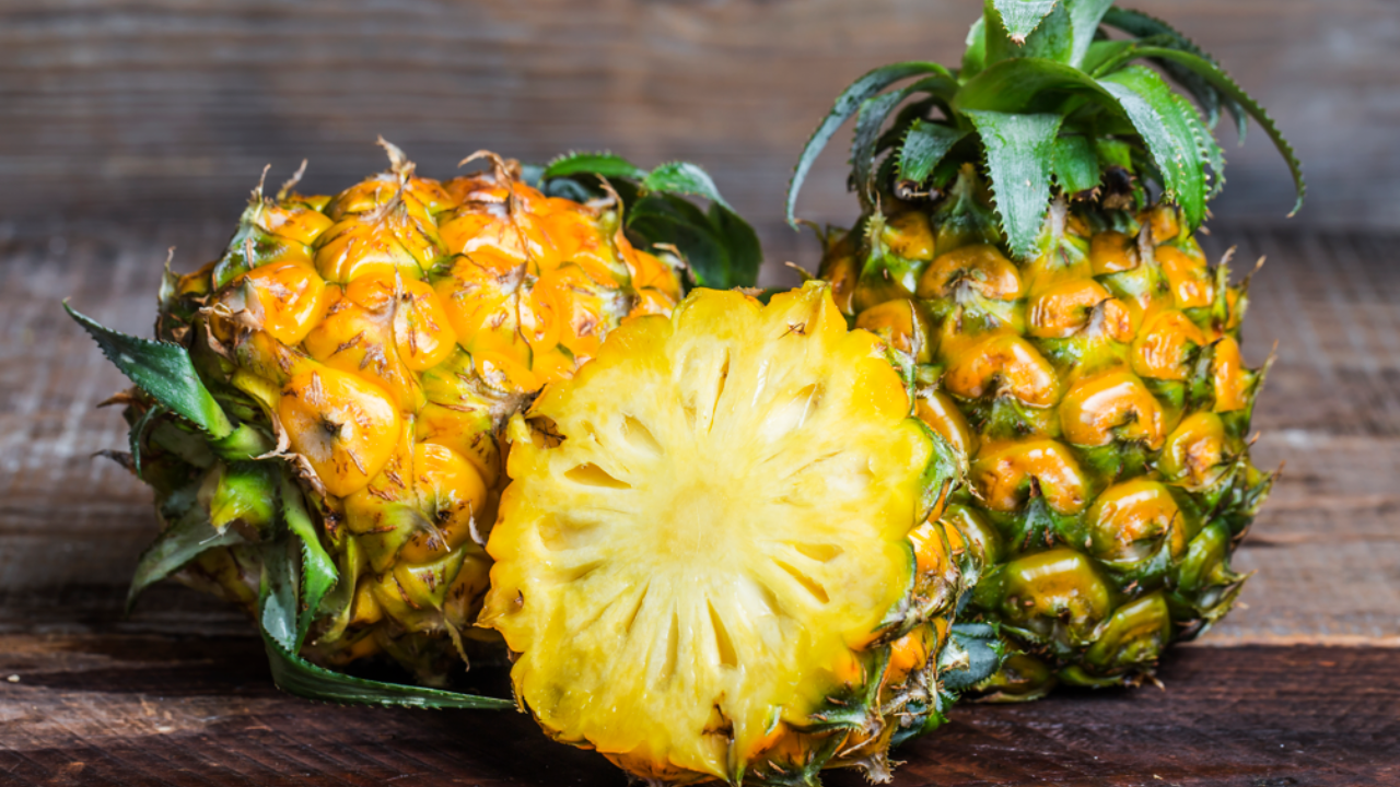 Pineapple diet. Pic Credit: Freepik