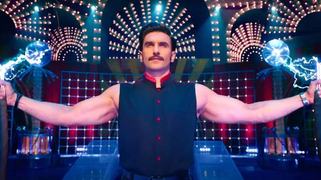 Ranveer Singh's Cirkus leaked online