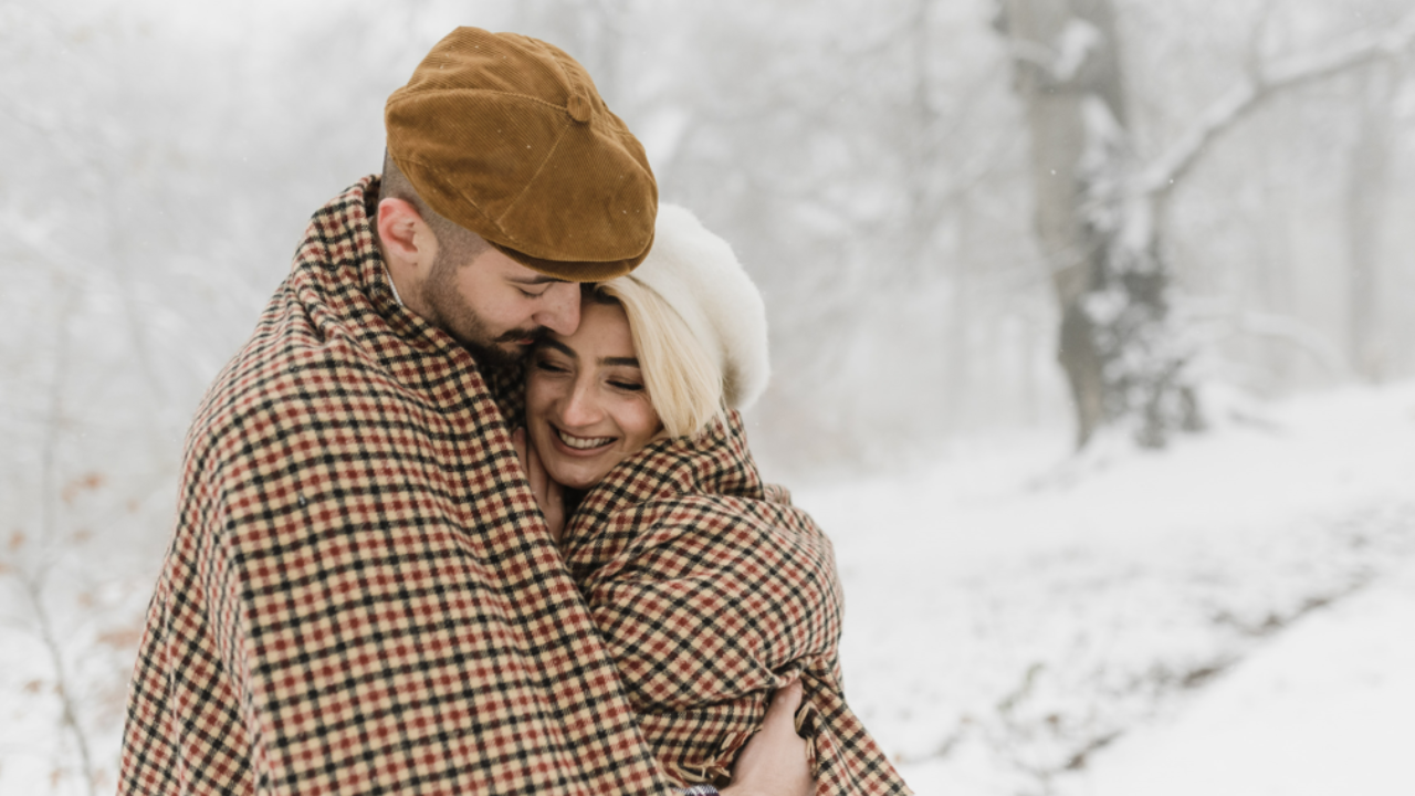 Winter dating tips. Pic Credit: Pexels