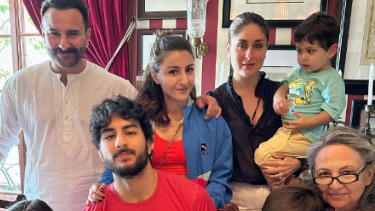 Soha Ali Khan shares family picture