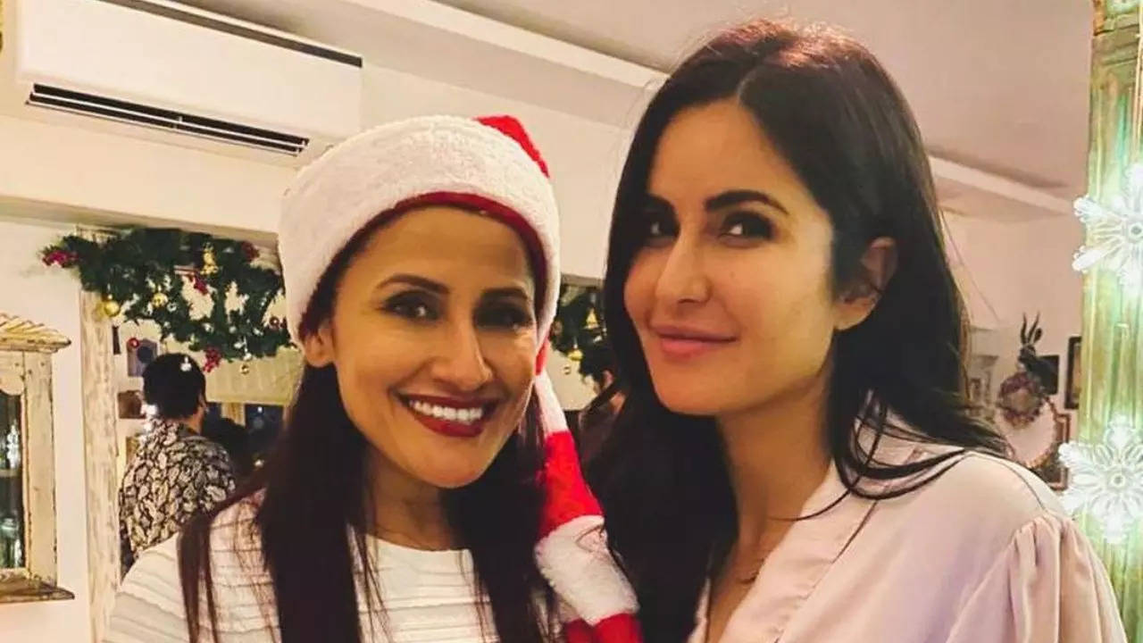 Katrina Kaif with her trainer Yasmin Karachiwala