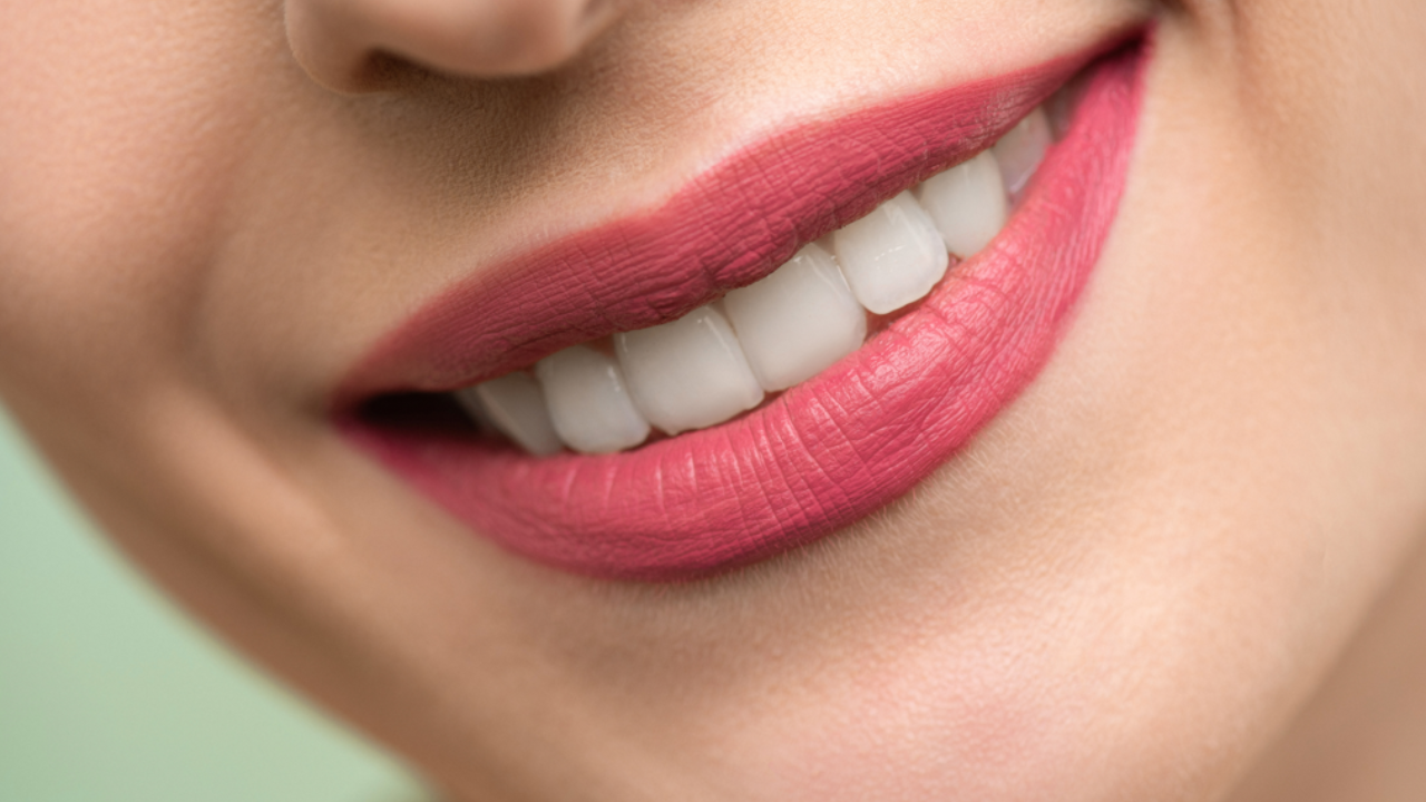 Oral health Practice These 5 Remedies At Home To Improve Your Oral