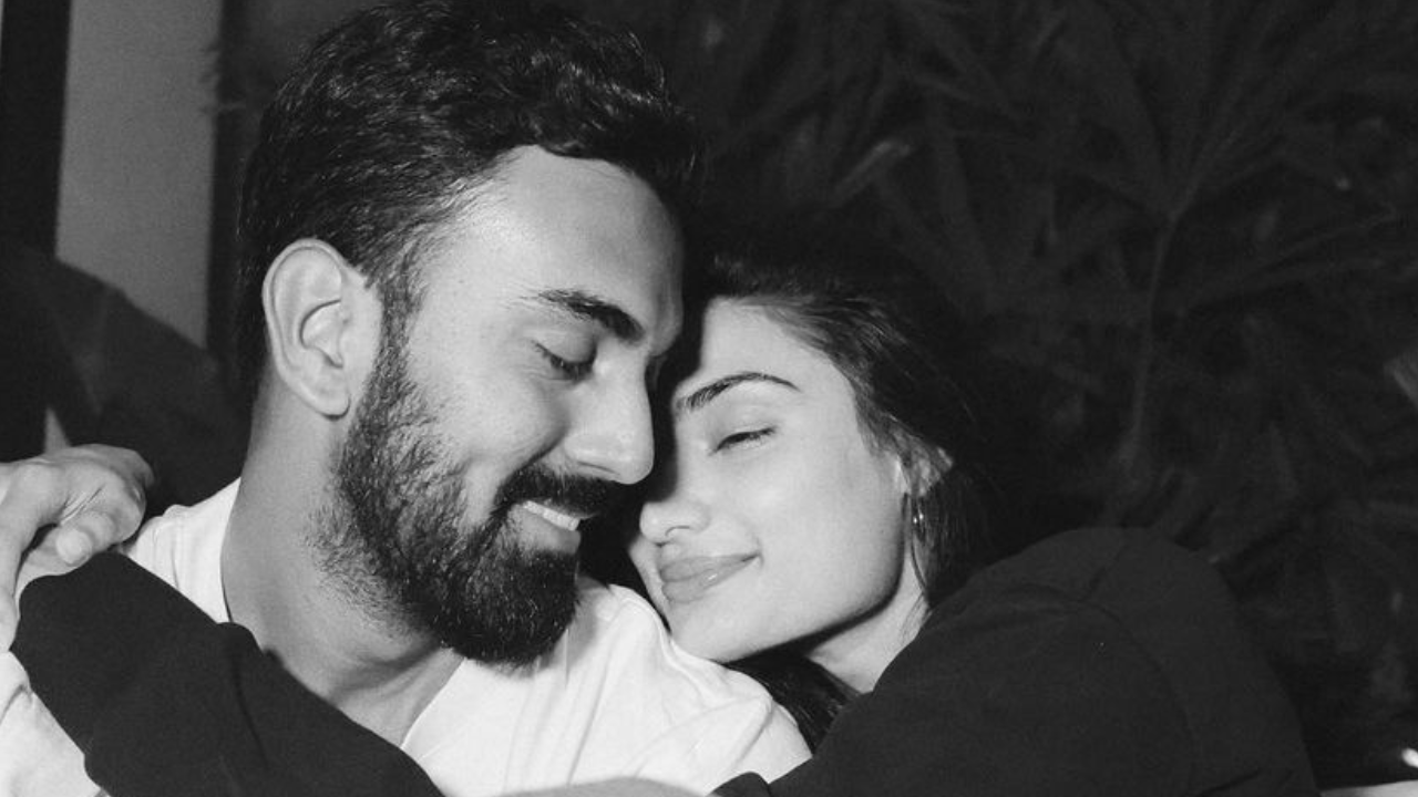 KL Rahul Celebrates First Birthday After Wedding. Wifey Athiya Shetty ...