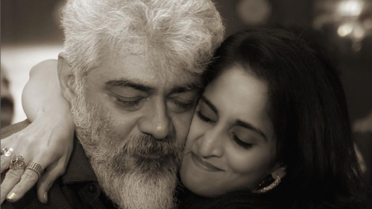 Ajith Kumar, Shalini Share A Warm Hug As They Ring In 23rd Marriage ...