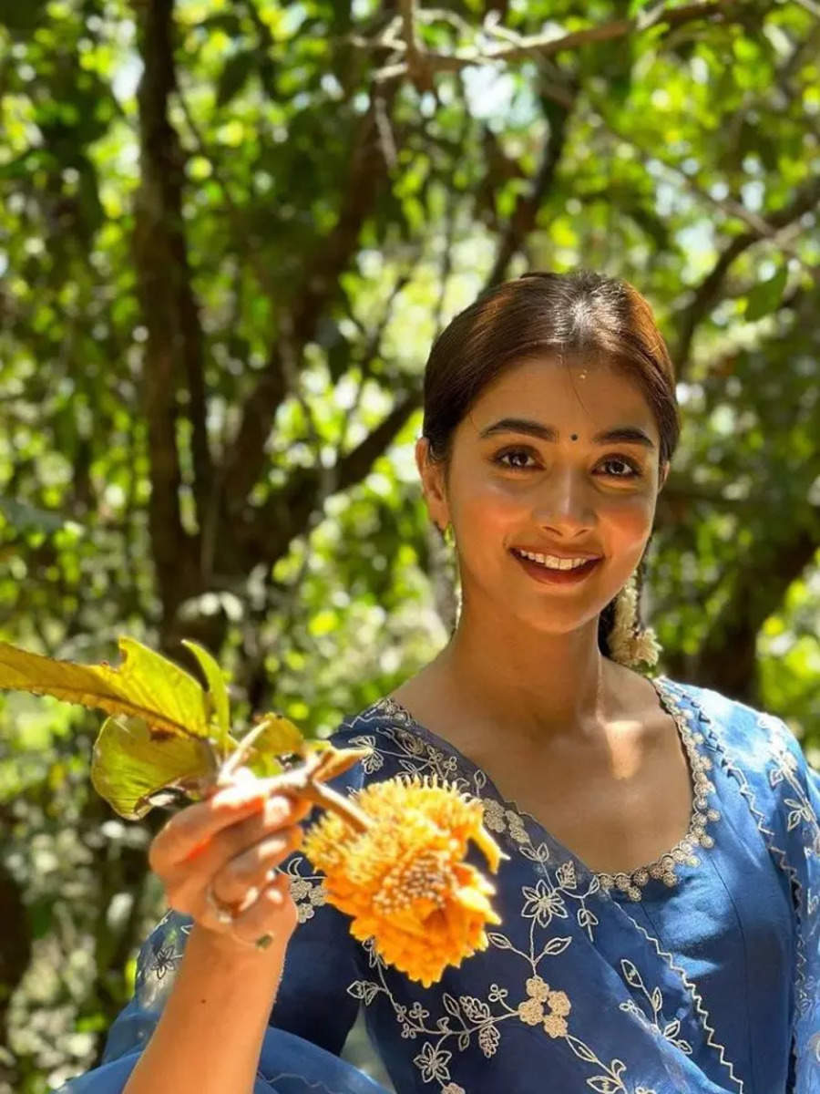 Pooja Hegde Shells Desi Girl Vibes On Her Trip To Hometown Mangalore