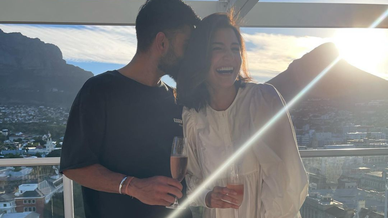 Virat Kohli Pens Cutest Birthday Wish For His 'Everything' Anushka ...