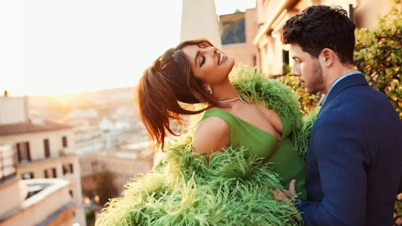 Priyanka Chopra, Nick Jonas Enjoy Romantic Date Night In New York (Credits: Instagram)